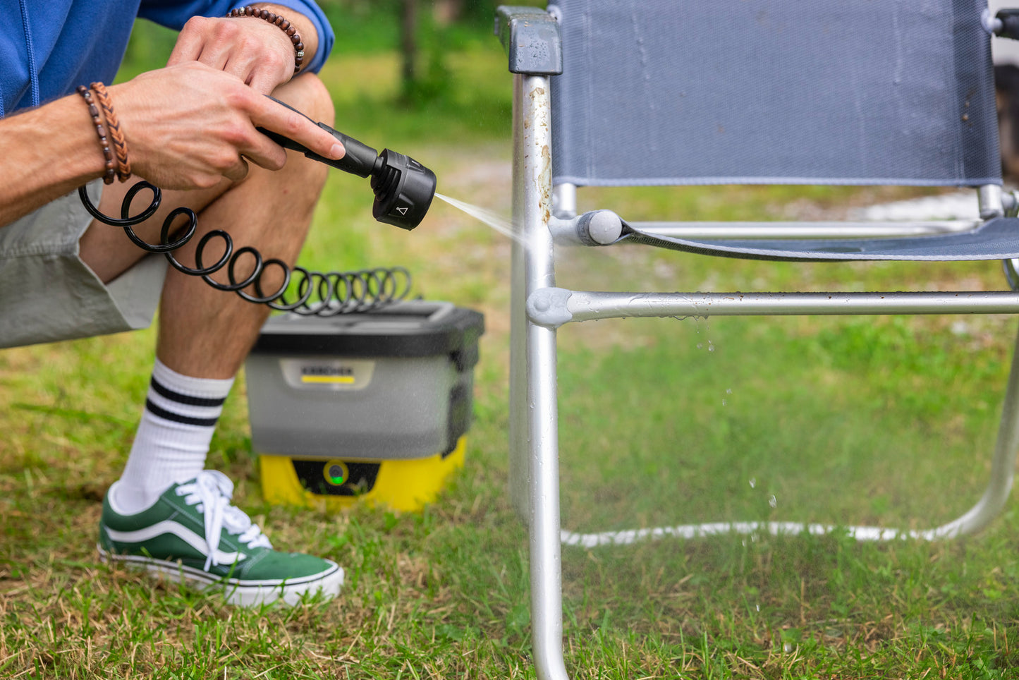 Multifunctional nozzle low-pressure