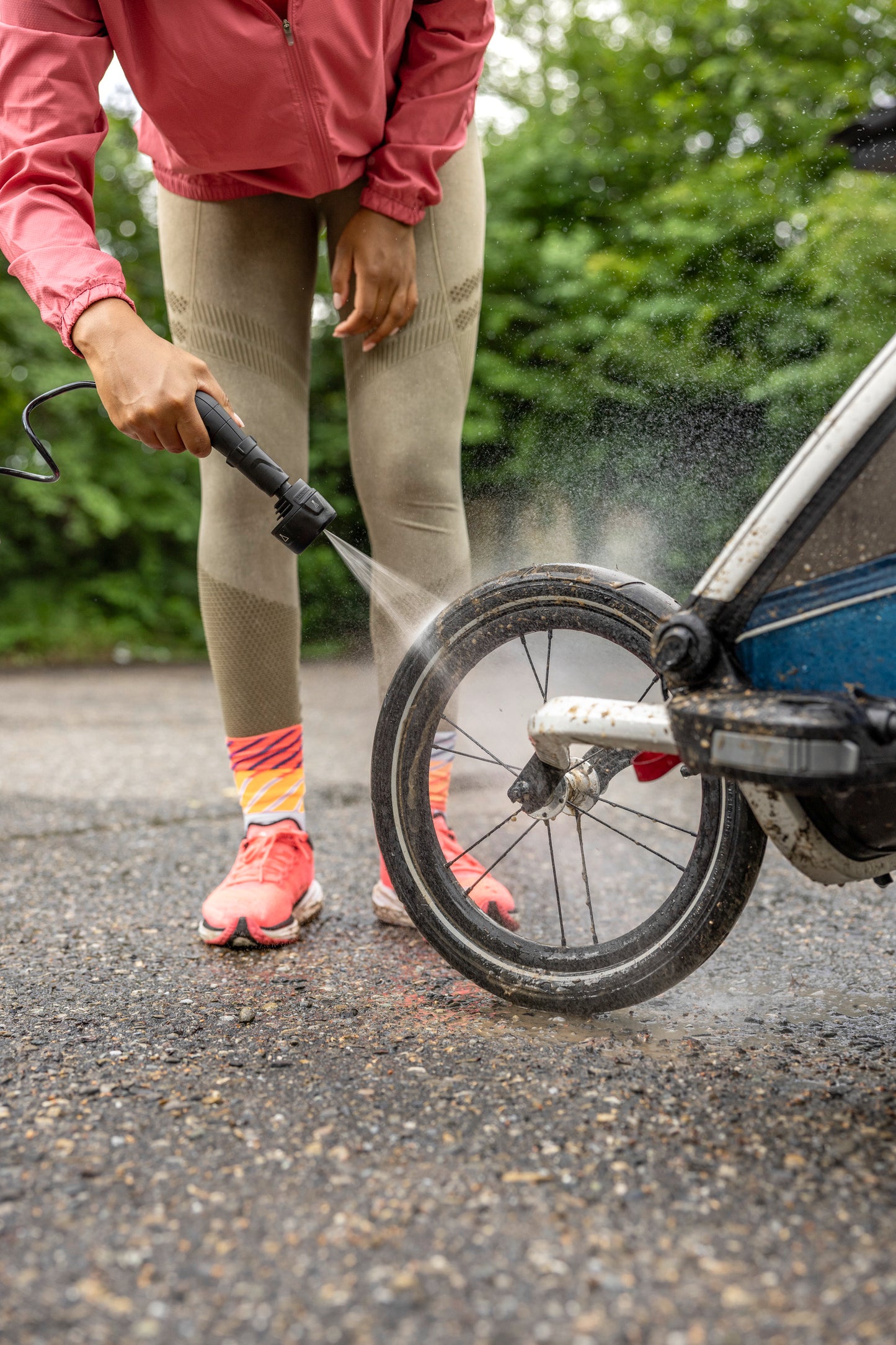 Multifunctional nozzle low-pressure
